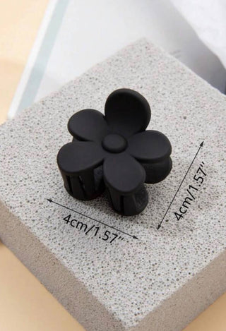 Black flower hair clip
