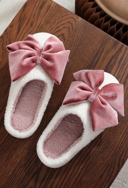 Bow Plush Slippers