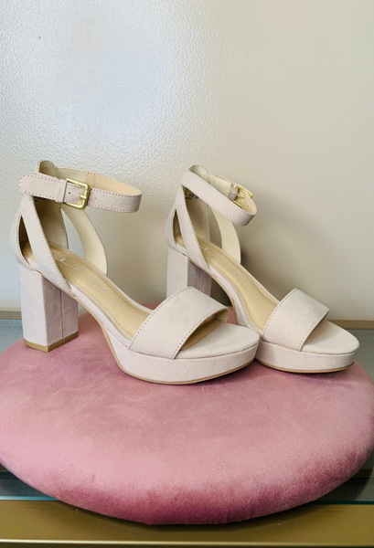 Gina platform shoes in nude