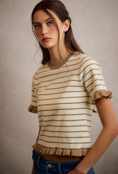 Cream and taupe short sleeve sweater top
