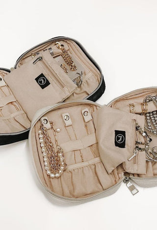 Black and Cream jewelry travel case