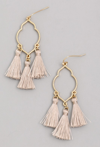 3 tassel earrings in ivory