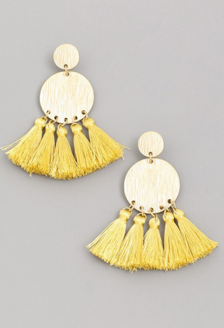 Tassel coin earrings in yellow