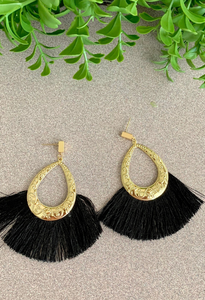 Black tassel fan earrings