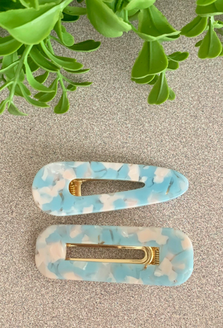 Hair clip set in pink/blue