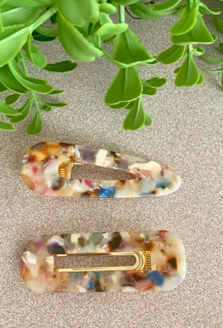 Hair clip iin multicolor