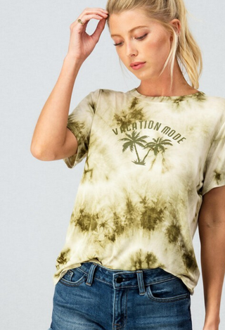 olive palm tree graphic tee