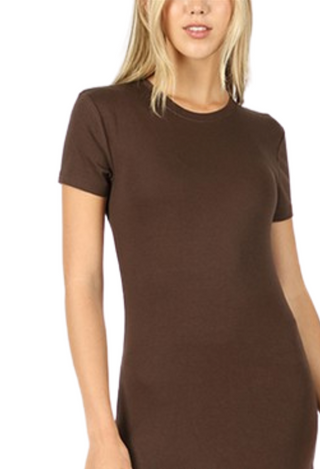 Essential Tee in brown