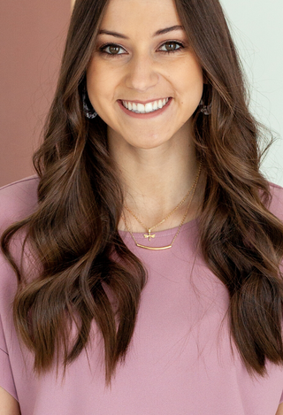Free Spirit Necklace on pink top