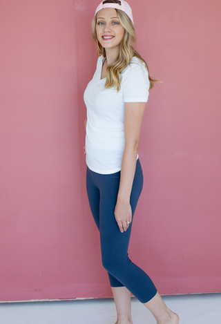 Ultra soft capri leggings in charcoal and white top with hat