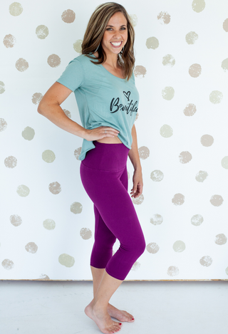 Ultra soft capri leggings in wine and blue top