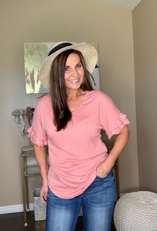 Girls Day out Top in dusty pink with jeans