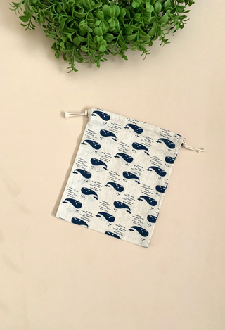 Tropical canvas bag iin navy whale