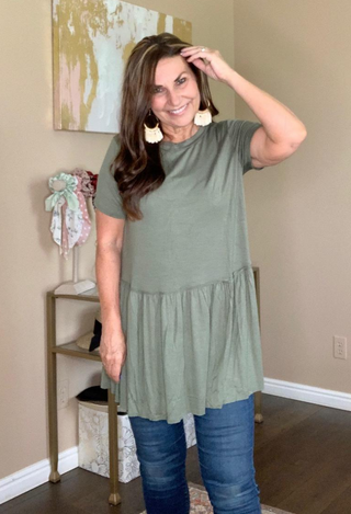 Kacie Ruffle Bottom Top olive