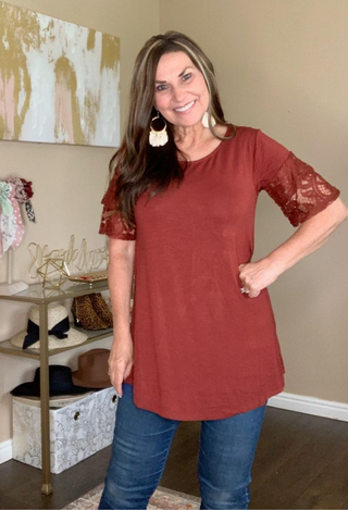 Venice Lace Top rust