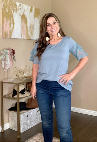 Venice Lace Top blue grey