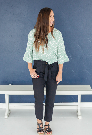 Geo Top in sage