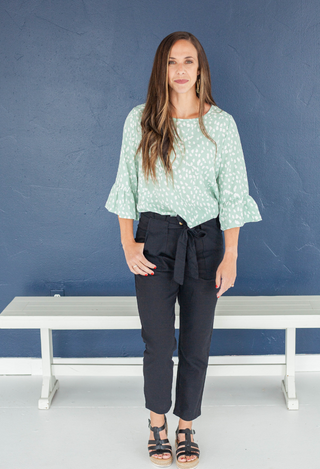 Geo top sage classic chic pants