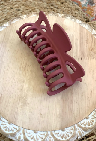 Emery Claw Clip in wine