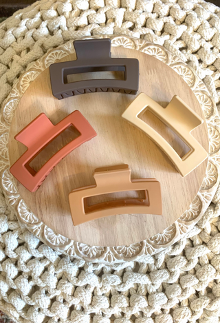 Chunky Hair Claw 4 piece neutral set