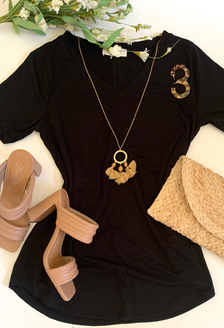 V Neck Flowy Tee in Black