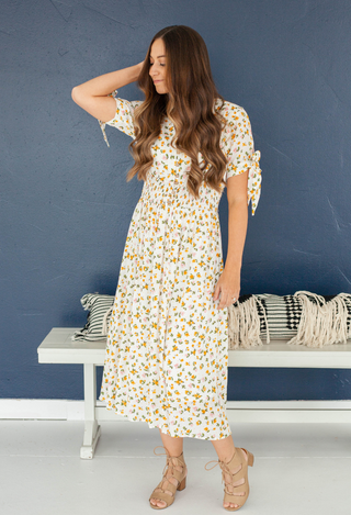 Lulu Dress Tay front
