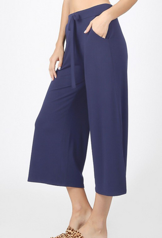 capri lounge pant in navy