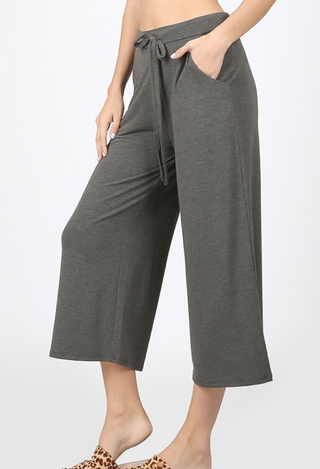 dr grey capri pants