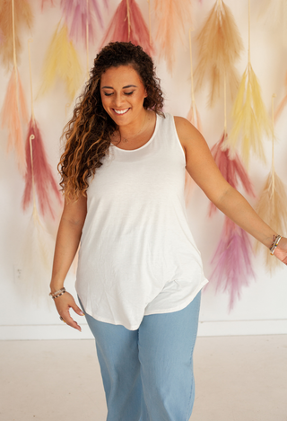 Hana Curved Hem Tank in cream