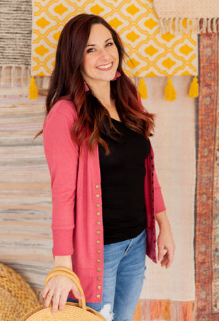 Perfect Sweater Rose wiith black top and jeans