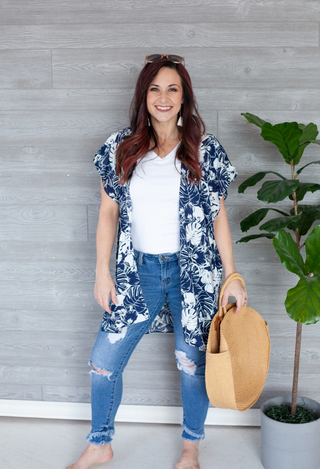 Kan Can Distressed Fringe Jeans with blue floral kimono