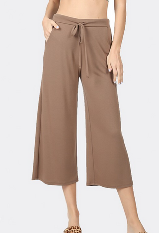 Cropped Lounge pants in mocha