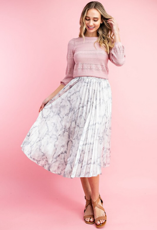 Marbled Midi Skirt in grey with pink top