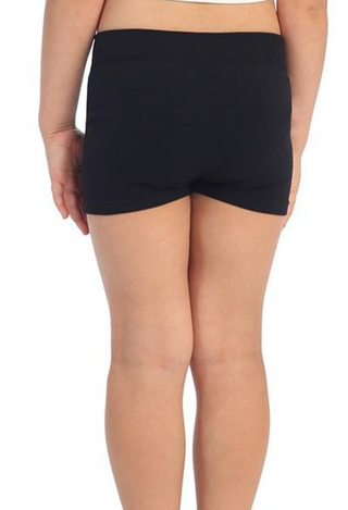 girls black shorts back view