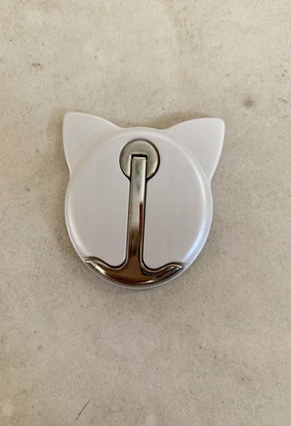 kitty phone grip in pearl white