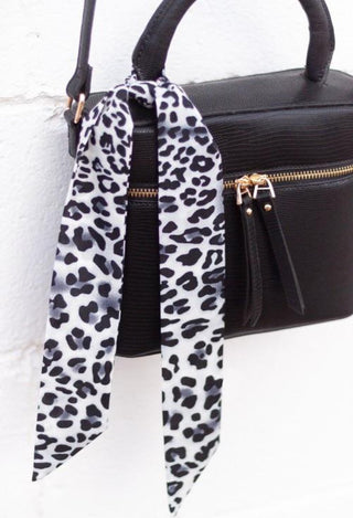 snow leopard scarf
