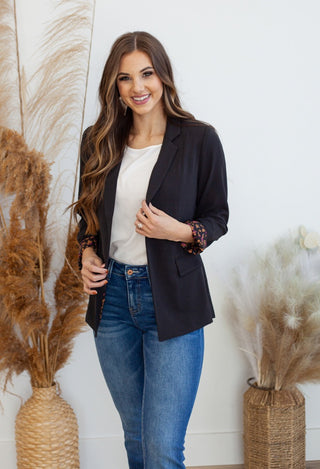 Chic Scarlett Blazer
