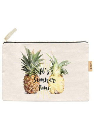 Beach makeup bag