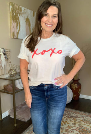 XOXO graphic tee in white