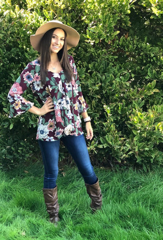 Layla twisted Floral top with jeans and hat