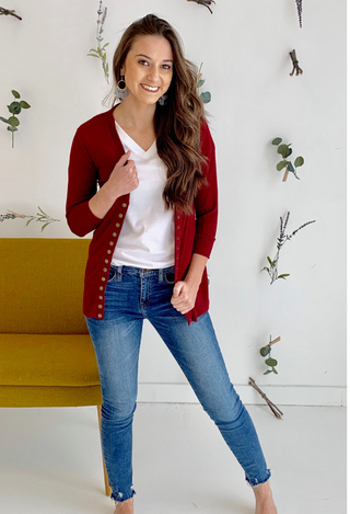 perfect sweater burgundy with white tee and jeans